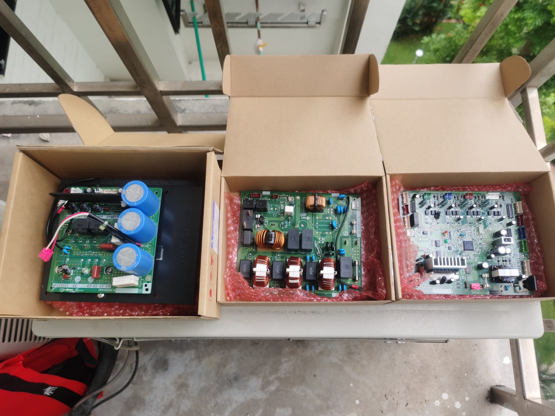 Supply And Replace New PCB Board For AC Compressor 3